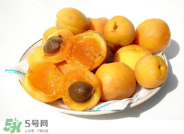 杏和荔枝能一起吃嗎？杏和荔枝一起吃會中毒嗎？
