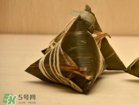 一個(gè)粽子多少克？一個(gè)粽子多重？