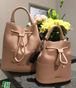 furla水桶包有幾種尺寸？芙拉水桶包尺寸多大？