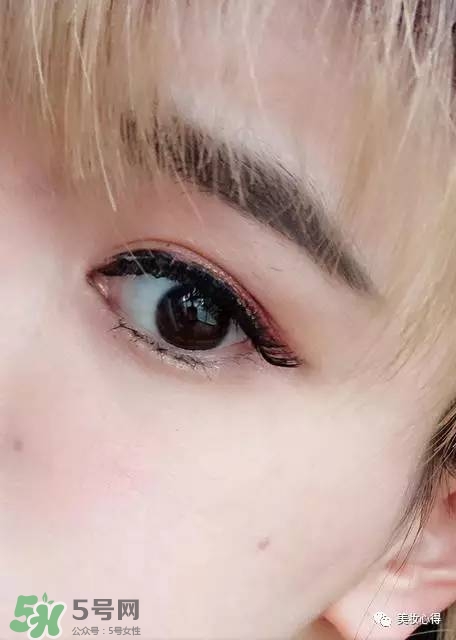 huda beauty眼影多少錢？huda beauty眼影專柜價格