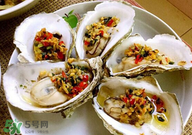 烤生蠔的蒜蓉怎么做？烤生蠔蒜蓉調(diào)制秘方