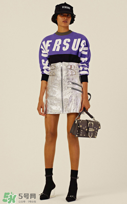 versus versace2018早春度假系列衣服款式有哪些_好看嗎？