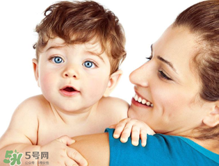 嬰兒理發(fā)注意事項(xiàng)有哪些？嬰兒多久理一次發(fā)？