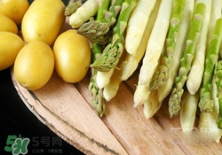 蘆筍焯水幾分鐘可以吃？蘆筍要焯水幾分鐘