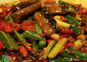 黃鱔可以和黃瓜一起吃嗎？黃瓜和黃鱔能同食嗎？