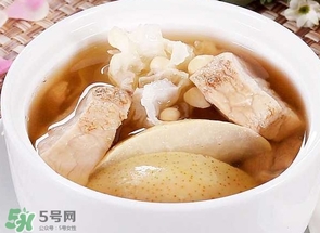 川貝燉雪梨的做法川貝放多少？川貝冰糖燉雪梨的禁忌