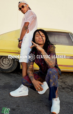 reebok黑色披頭士聯(lián)名classic leather運動鞋怎么樣_好看嗎？