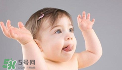 夏季寶寶長痱子怎么辦？怎么預(yù)防寶寶長痱子？