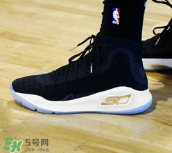 under armour curry4黑金怎么樣？庫(kù)里總決賽戰(zhàn)靴客場(chǎng)配色諜照曝光