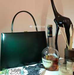 celine clasp多少錢？celine clasp專柜價格