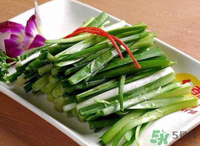 楊梅和韭菜能一起吃嗎？喝楊梅湯能吃韭菜嗎？