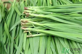 楊梅和韭菜能一起吃嗎？喝楊梅湯能吃韭菜嗎？