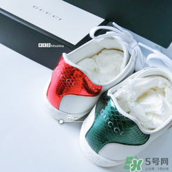 gucci小白鞋偏碼嗎？古馳小白鞋尺碼偏大嗎？