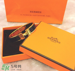 愛馬仕手鐲怎么打開？愛馬仕手鐲怎么帶？