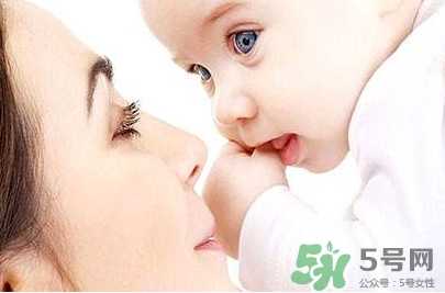 寶寶母乳喂養(yǎng)多久最好？母乳要喂多長時(shí)間最好