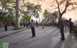 7月份去杭州穿什么？七月份去杭州穿什么衣服