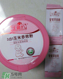 爽身粉可以擦臉上嗎？臉上可不可以涂爽身粉？