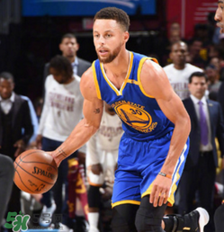 under armour curry4 low什么樣？庫(kù)里第四代總決賽戰(zhàn)靴低幫版諜照