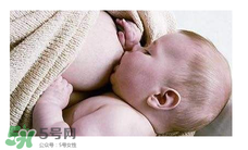 產(chǎn)后開(kāi)奶最佳時(shí)間 產(chǎn)后多久開(kāi)奶最好？