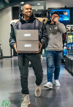 adidas yeezy 350 v2反轉(zhuǎn)奧利奧配色諜照曝光好看嗎？