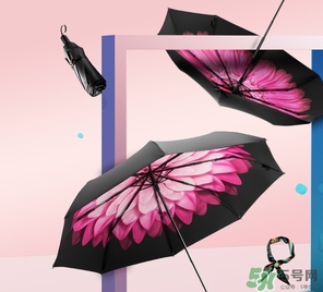 蕉下太陽傘怎么收？蕉下小黑傘太陽傘怎么打開？