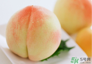 水蜜桃不能和什么一起吃？水蜜桃和什么不能一起吃？