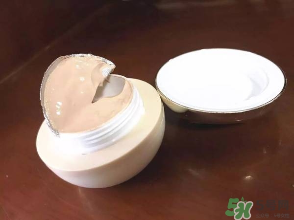郁美凈粉底霜怎么樣？郁美凈粉底霜色號試色