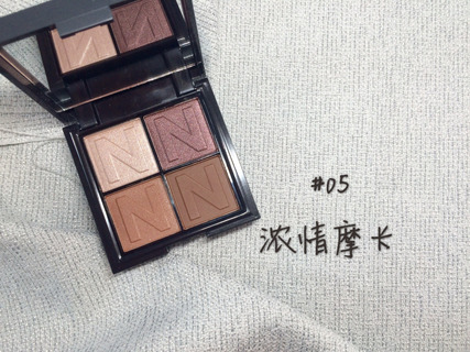 novo眼影好用嗎？novo眼影試色與用法