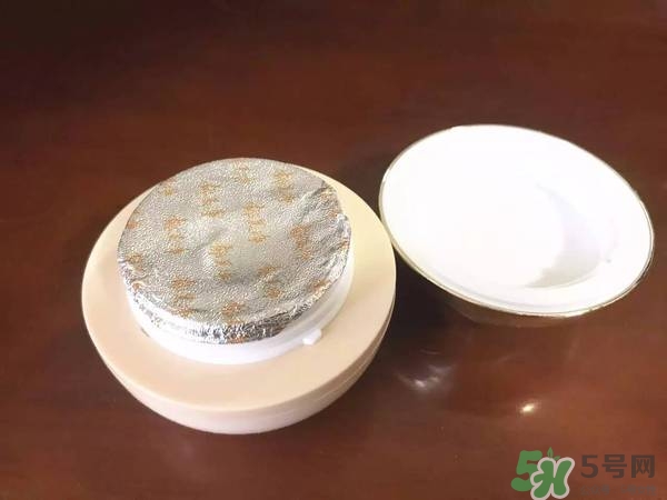 郁美凈粉底霜怎么樣？郁美凈粉底霜色號試色