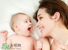 哄寶寶睡覺(jué)可以搖晃嗎？哄寶寶睡覺(jué)搖晃有害嗎？