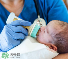 早產(chǎn)兒智力低下的表現(xiàn)是怎樣的？早產(chǎn)兒智力會低下嗎？