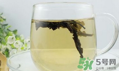 杜仲茶比較適合哪些人飲用？杜仲茶功效與作用有哪些？