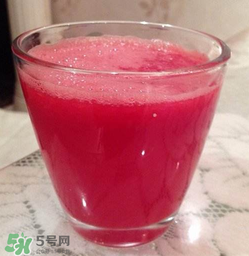 榨西瓜汁要加水嗎？榨西瓜汁要加多少水？
