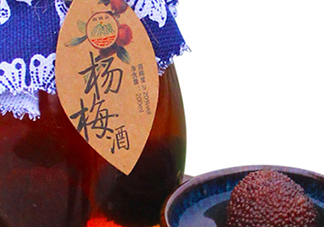 楊梅酒放糖好還是不放糖好？楊梅酒放什么糖好？