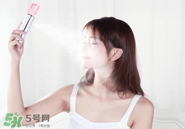 補(bǔ)水儀一次噴幾分鐘？補(bǔ)水儀一次噴多久？