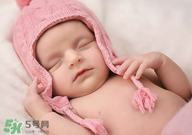 寶寶睡覺打鼾怎么回事？寶寶睡覺打鼾正常嗎？