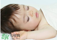 寶寶睡覺打鼾怎么回事？寶寶睡覺打鼾正常嗎？