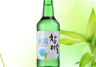 真露竹炭酒后勁大嗎？真露竹炭酒是化學(xué)酒嗎？