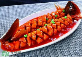松鼠魚怎么改刀？松鼠魚的改刀過程圖