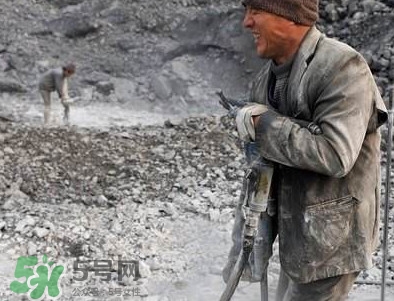 塵肺病吃什么藥能清肺？塵肺病國家有什么政策