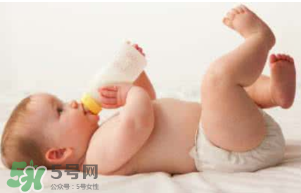嬰幼兒奶粉為什么會(huì)有腥味 奶粉有腥味是正常的嗎？