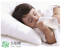 外國奶粉一定適合中國寶寶嗎 外國奶粉比國產(chǎn)奶粉更好嗎？