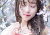 化完妝臉上出油是什么原因？化完妝臉上出油怎么辦？