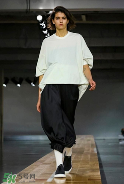 Y-32018春夏系列服裝怎么樣_好看嗎_款式有哪些？