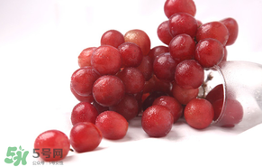 紅提變軟了還能吃嗎？紅提變軟是不是壞了？