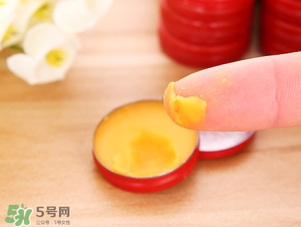 清涼油能治扁平疣嗎？清涼油可以治扁平疣嗎？