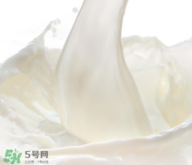 脫脂奶粉哪個牌子好？脫脂奶粉什么品牌的好？