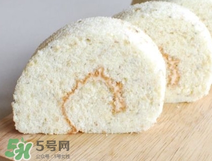 怎么判斷戚風(fēng)蛋糕烤熟了？戚風(fēng)蛋糕沒烤熟怎么辦