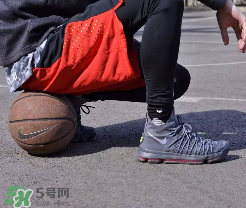 nike kd9 elite上腳怎么樣？耐克kd9 elite實(shí)戰(zhàn)測(cè)評(píng)