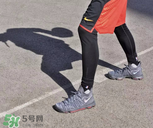 nike kd9 elite上腳怎么樣？耐克kd9 elite實(shí)戰(zhàn)測(cè)評(píng)